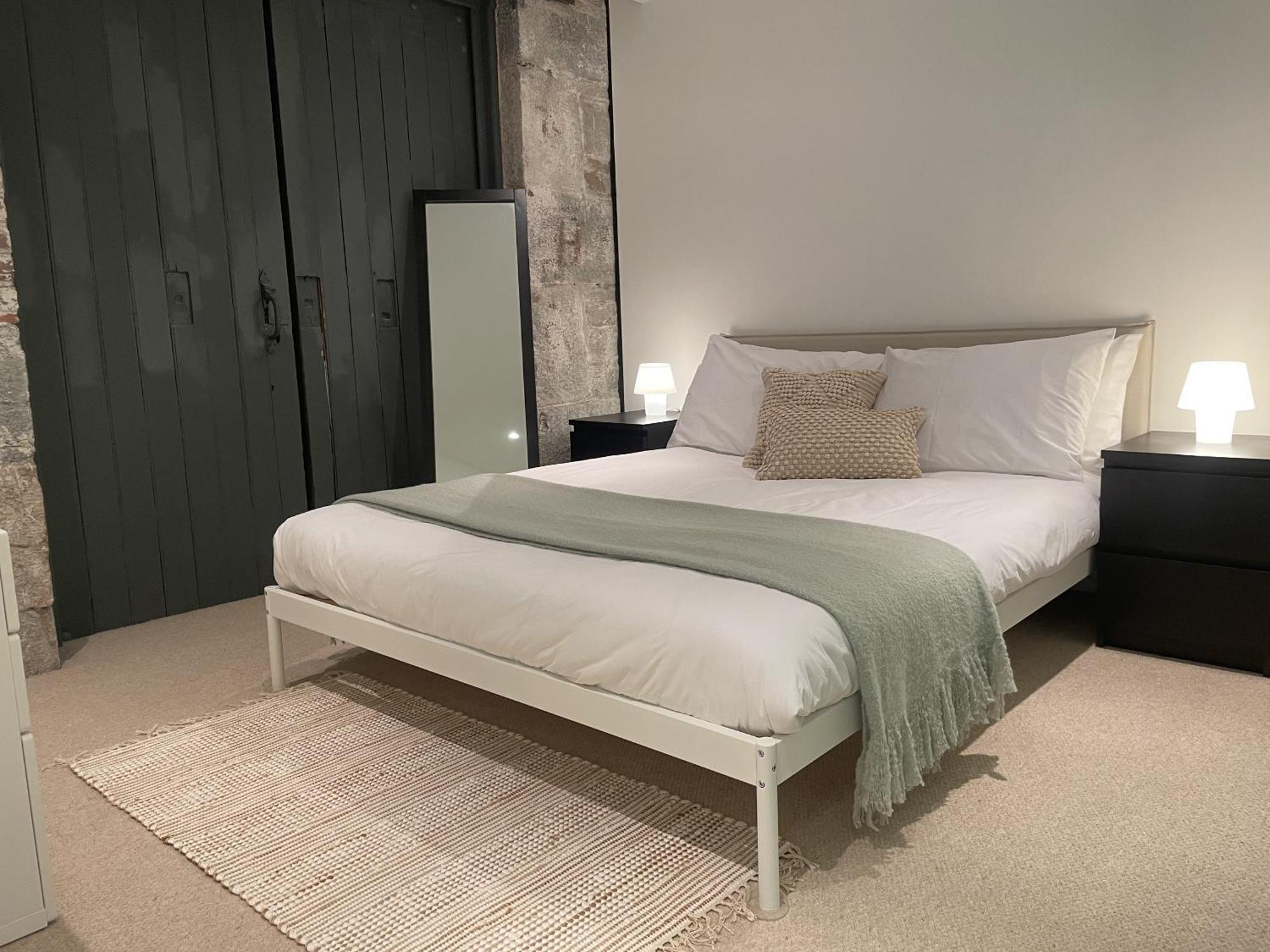Royal William Yard Apartments Плаймаут Номер фото